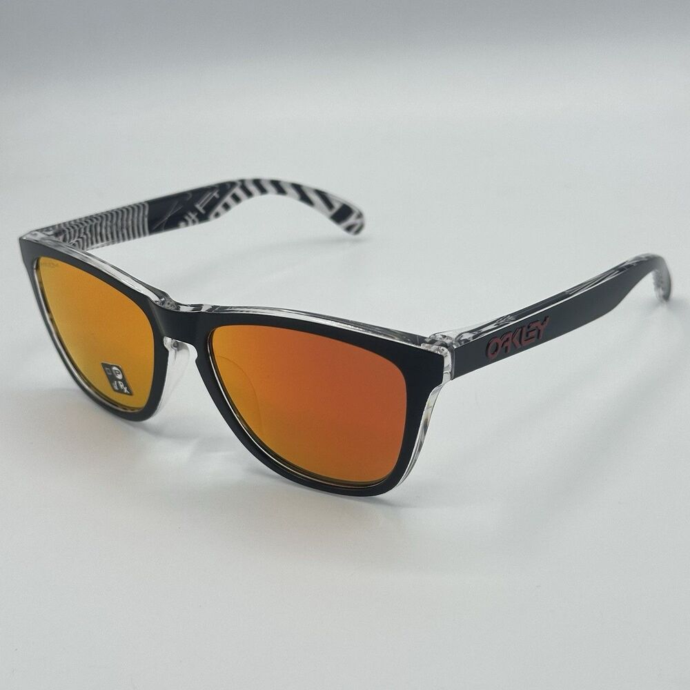 Oakley Frogskins Urban Commuter Tokyo Black Prizm Ruby Lens Sunglasses OO9245